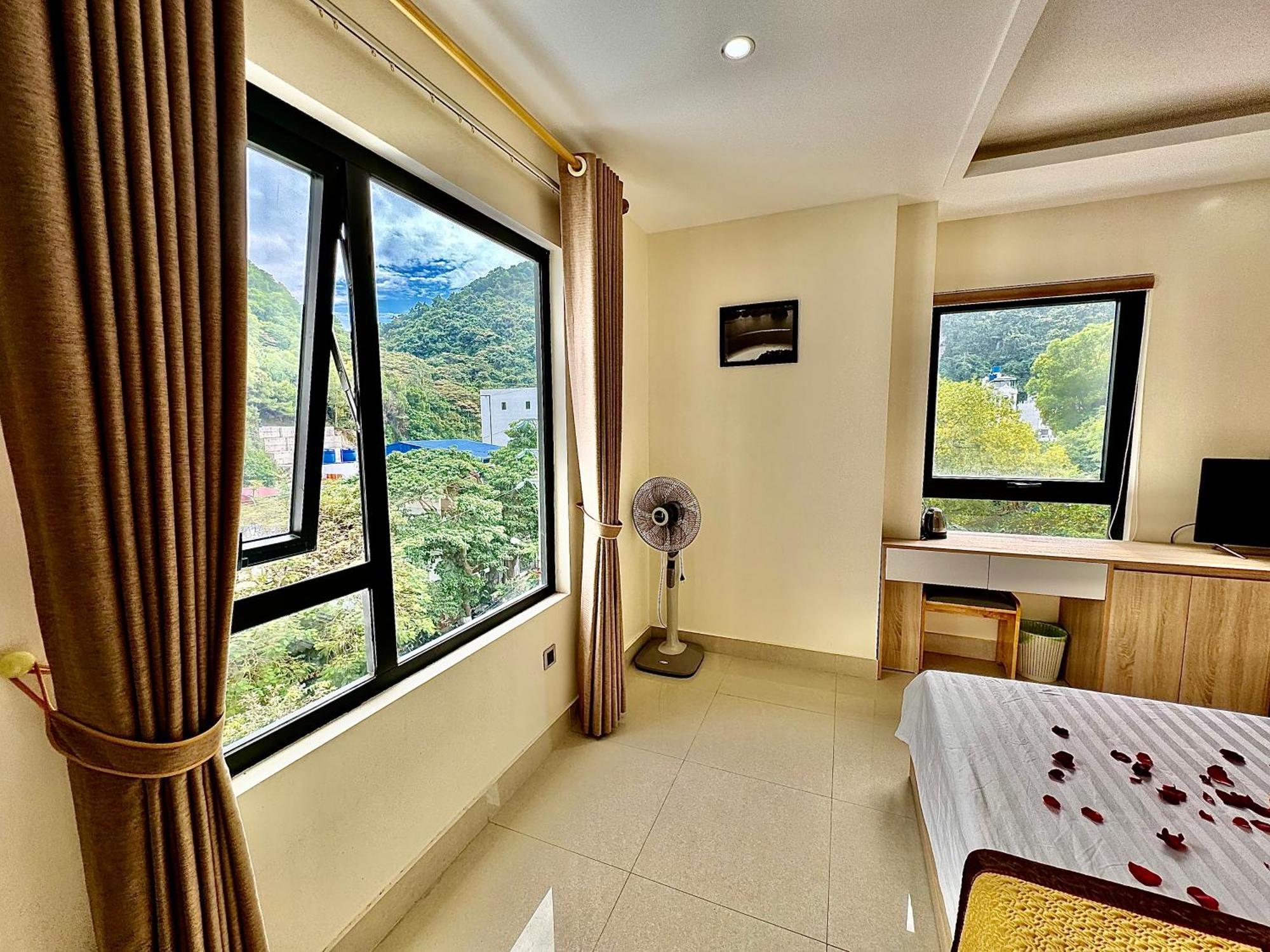 Sunflower Catba Hotel Dong Khe Sau Exterior foto