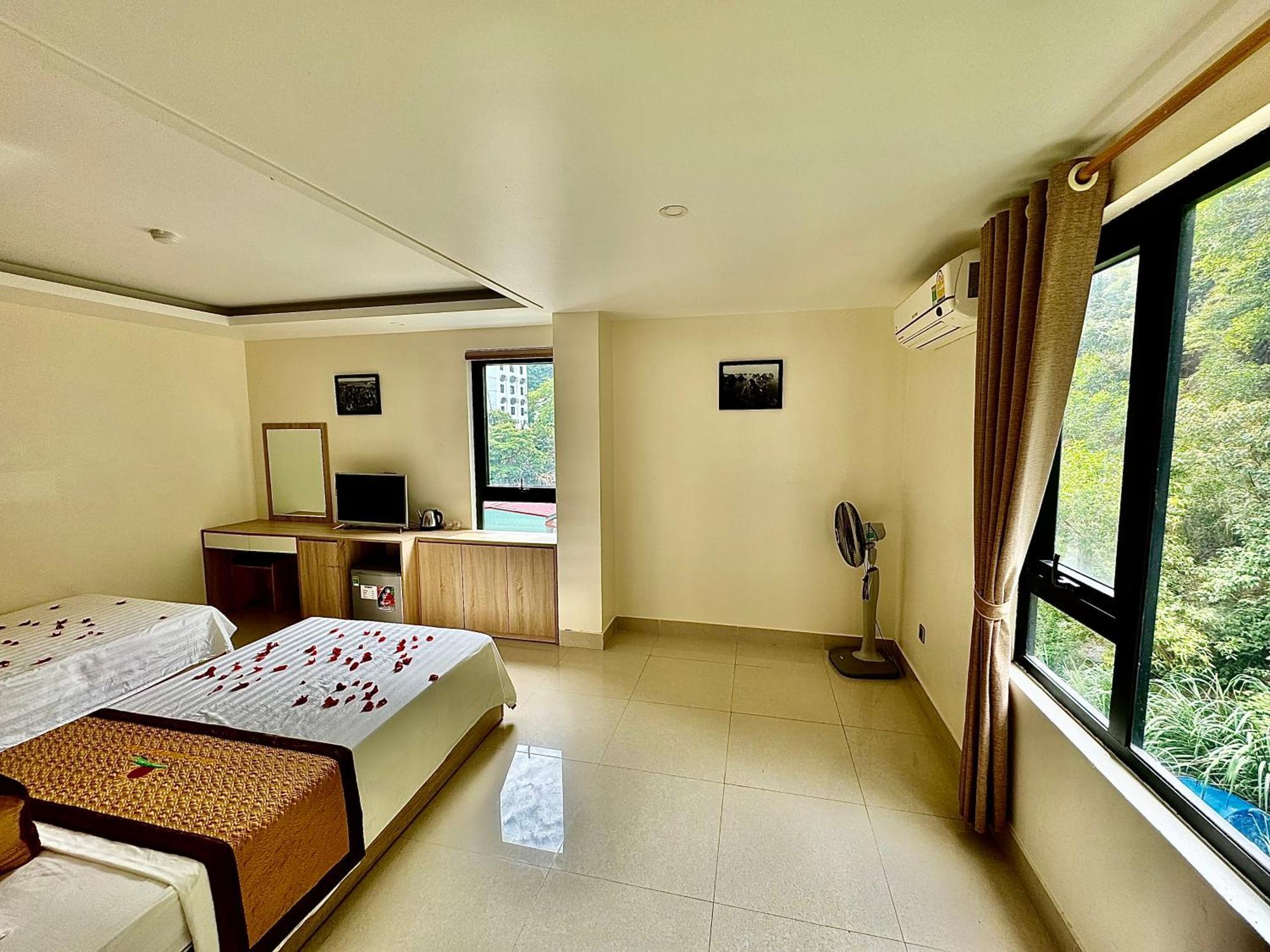 Sunflower Catba Hotel Dong Khe Sau Exterior foto